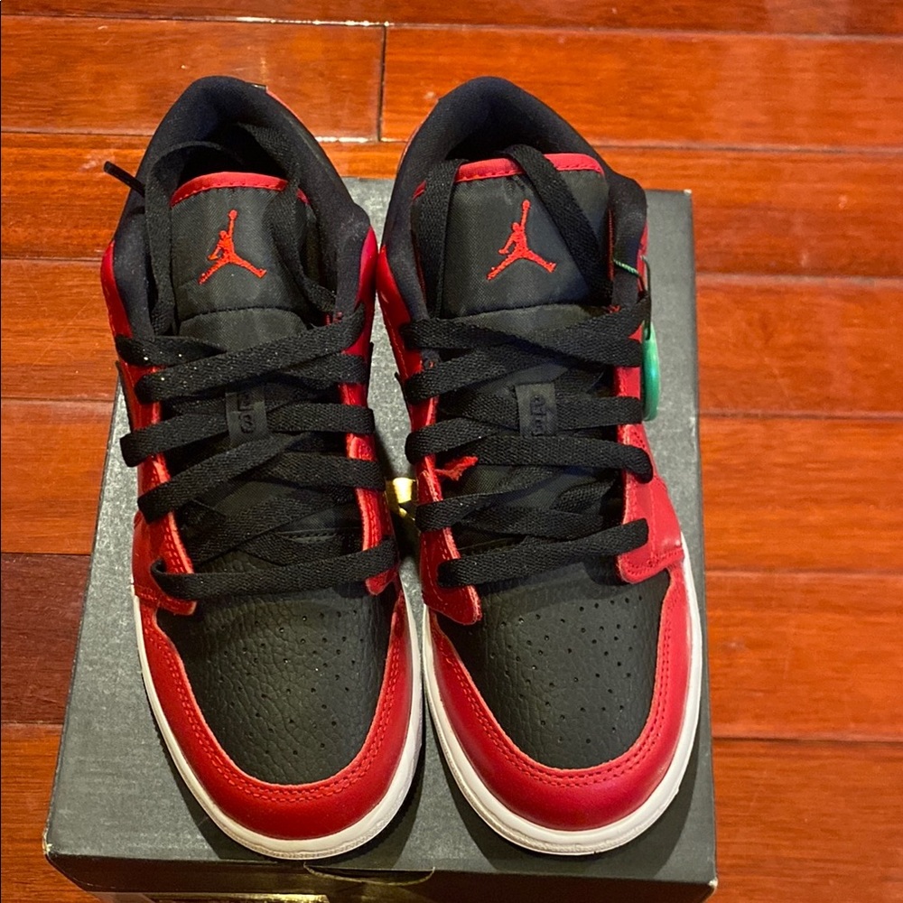 Nike Black and Red High-Top Sneakers